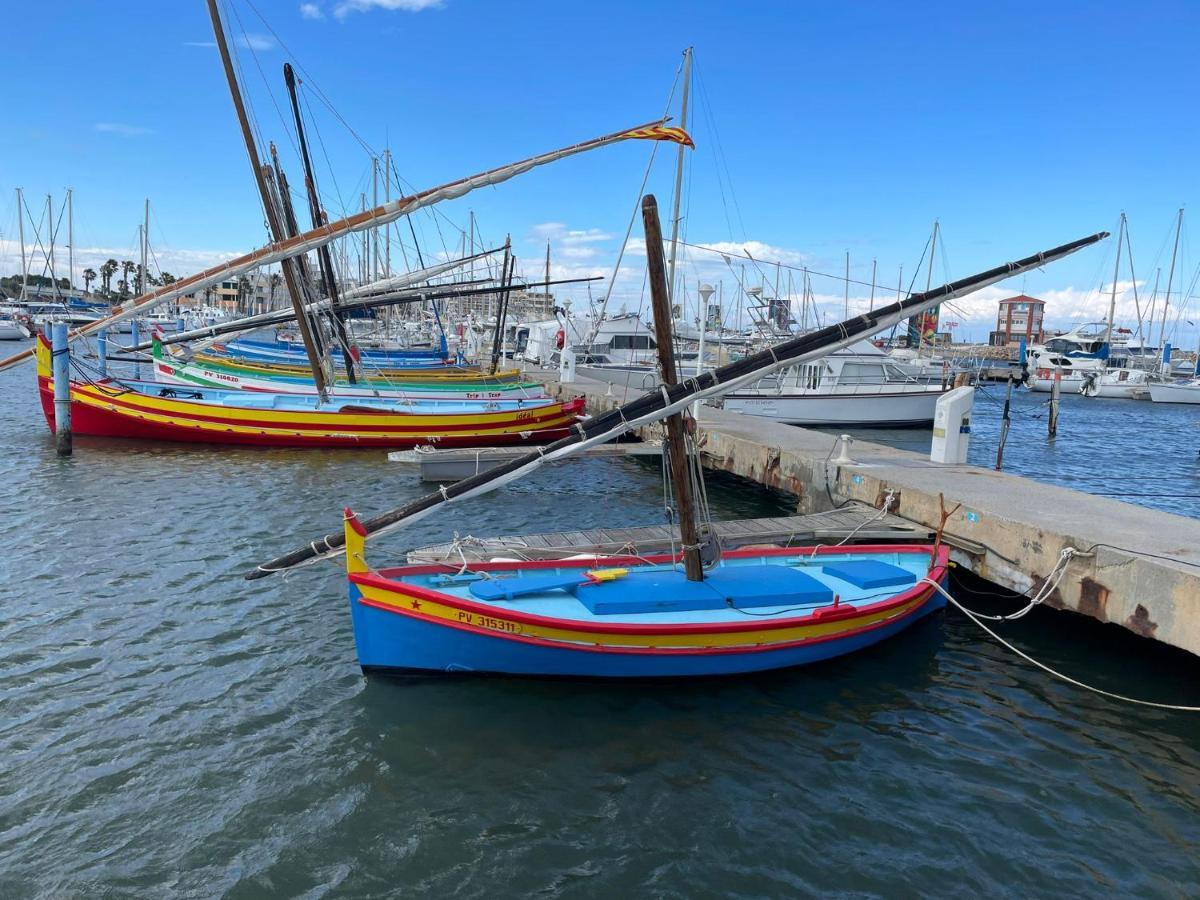 Port Barcares Vue Port Et Mer Le Barcares Bagian luar foto